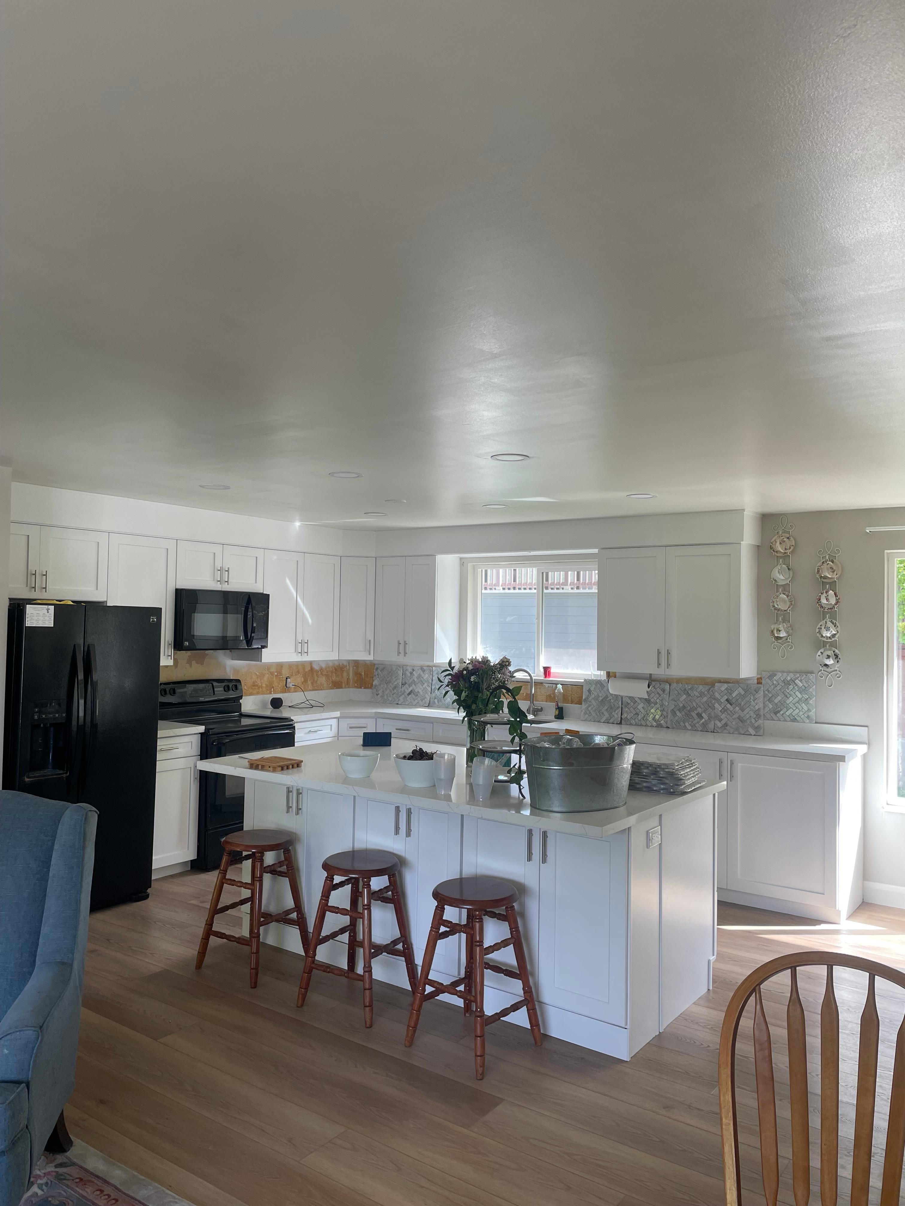 J&Y Cabinet Refinishing