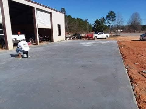 Ruralconcretecontractor1Llc